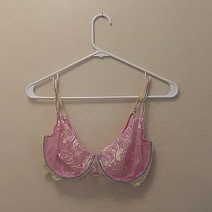Vintage Victoria's Secret sheer lace underwire bra